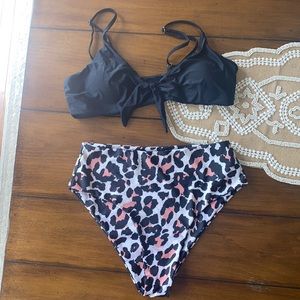 Blooming Jelly black & leopard bikini